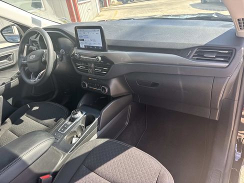 Used 2025 Ford Escape Active image 11