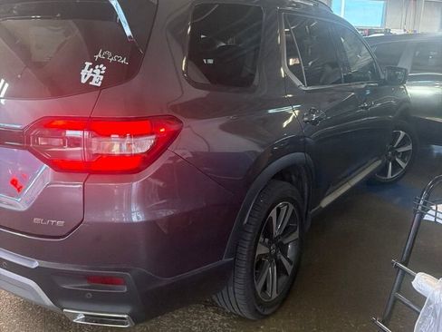 Used 2023 Honda Pilot Elite image 11