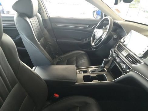 Used 2018 Honda Accord EX-L image 10