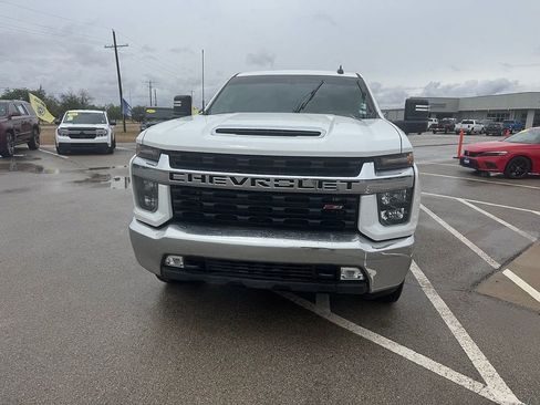 Used 2023 Chevrolet Silverado 2500 LT w/ Convenience Package AWD/4WD image 2