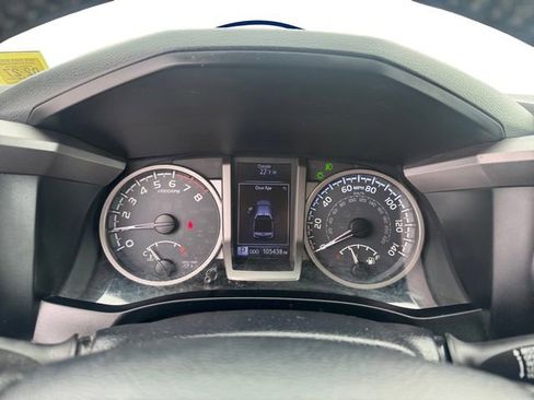 Used 2018 Toyota Tacoma SR5 image 14