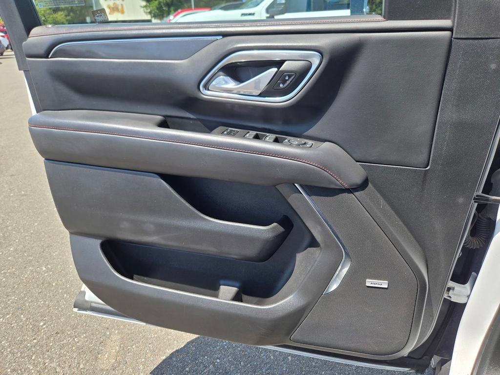 Used 2022 Chevrolet Tahoe RST AWD/4WD image 13