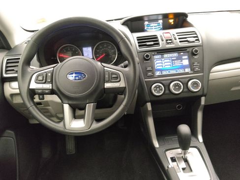 Used 2017 Subaru Forester 2.5i image 22