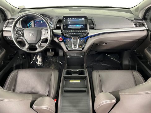 Used 2018 Honda Odyssey Elite image 15