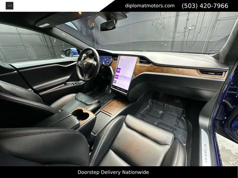 Used 2020 Tesla Model S Long Range image 19