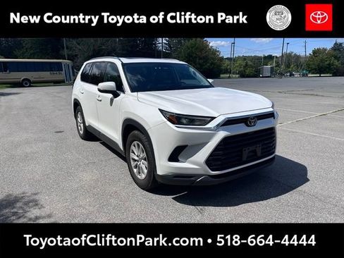 Used 2024 Toyota Grand Highlander AWD Hybrid image 1