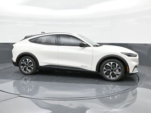 New 2024 Ford Mustang Mach-E Select w/ Comfort Package Lite image 11