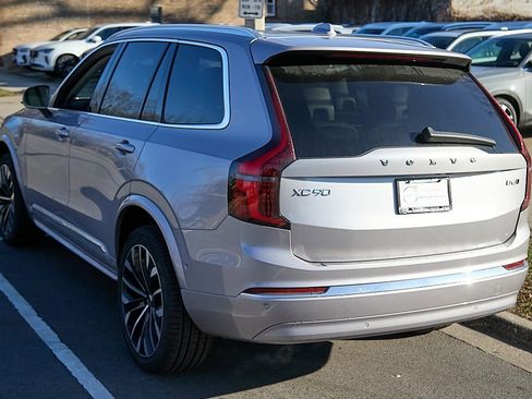 New 2026 Volvo XC90 B6 Plus w/ Protection Package image 6
