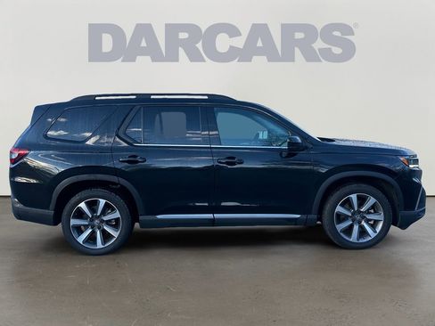 Used 2025 Honda Pilot Elite image 8