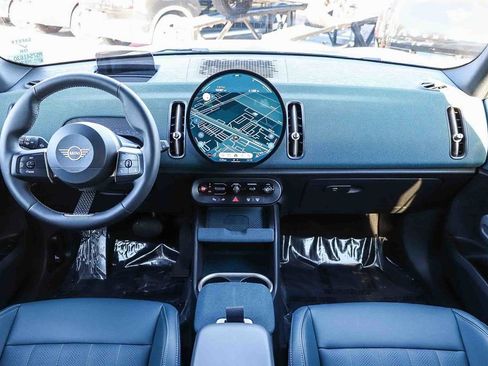 Used 2025 MINI Cooper Countryman SE image 13