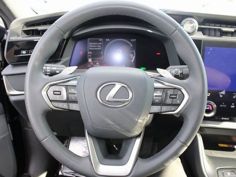 Certified 2024 Lexus RZ 300e Premium image 15