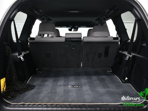 Used 2023 Lexus GX 460 w/ Black Line Special Edition AWD/4WD image 12