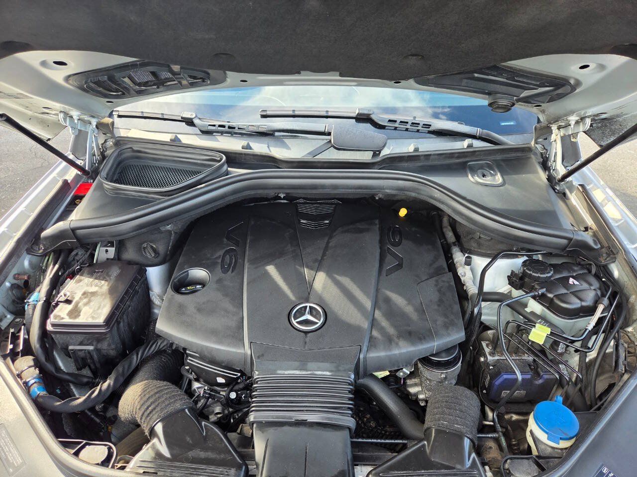 Used 2014 Mercedes-Benz GL 350 BlueTEC 4MATIC image 52