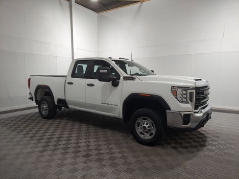 Used 2022 GMC Sierra 2500 Pro w/ Fleet Convenience Package image 4