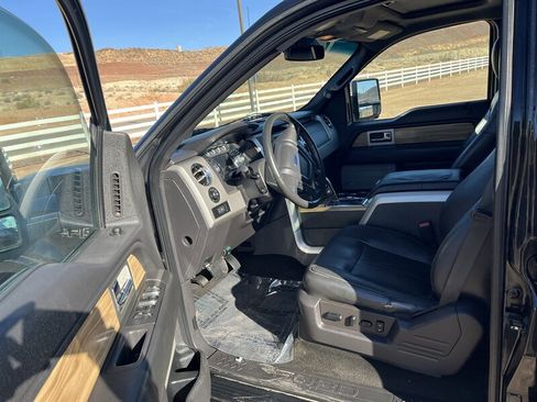 Used 2011 Ford F150 Lariat w/ Lariat Chrome Pkg image 8