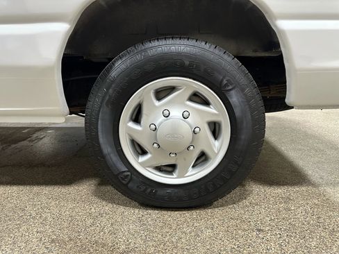 Used 2013 Ford E-150 and Econoline 150 w/ PWR Group image 63