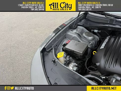 Used 2017 Dodge Charger R/T w/ Navigation & Travel Group RWD image 40