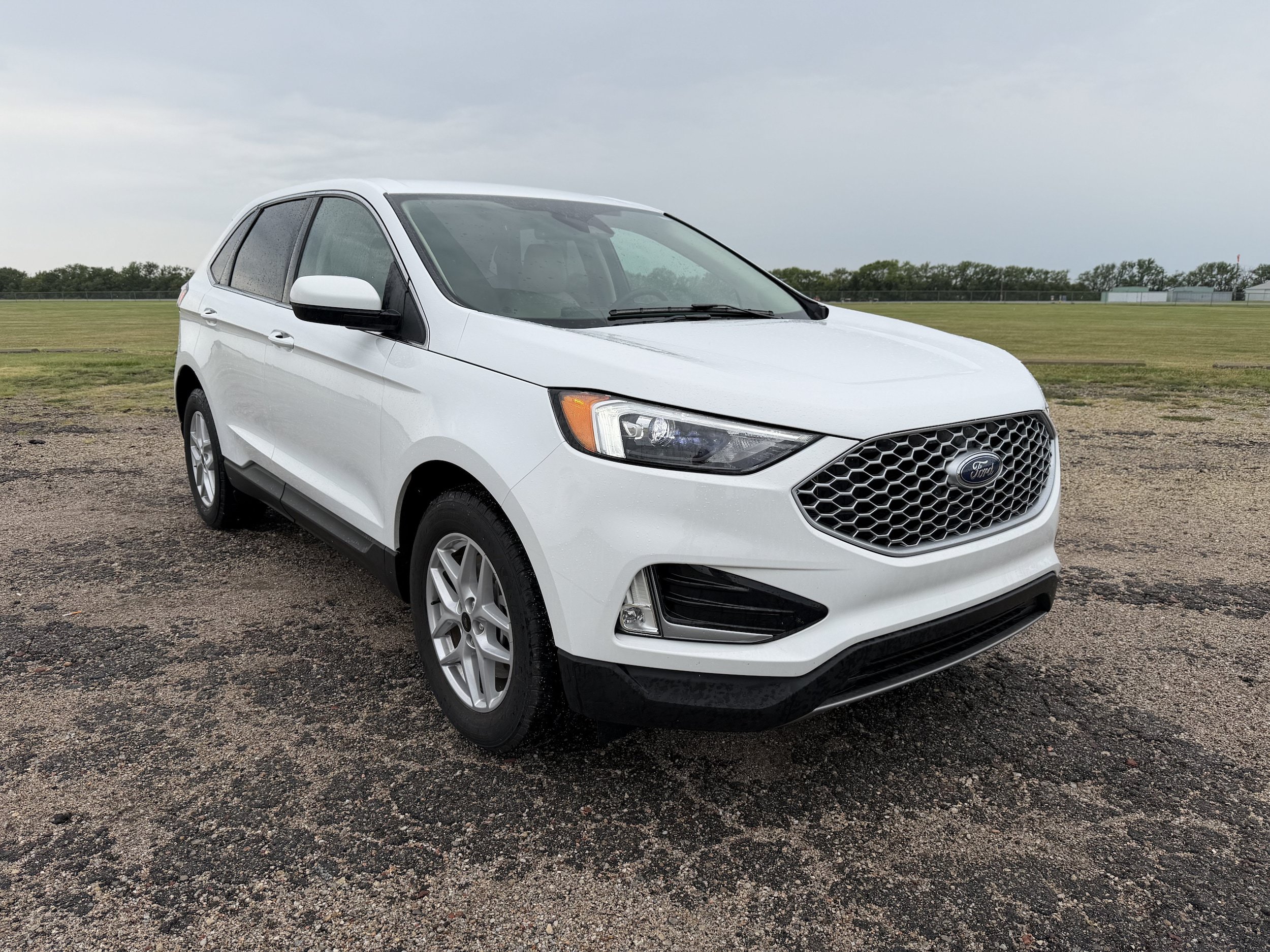 Used 2024 Ford Edge SEL w/ Convenience Package AWD/4WD image 1