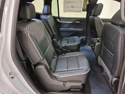 New 2026 GMC Acadia Denali w/ Super Cruise Package image 28