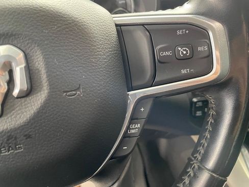Used 2022 RAM 1500 Laramie AWD/4WD image 42