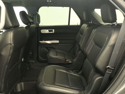Certified 2023 Ford Explorer Limited w/ Limited Technology Package image 10