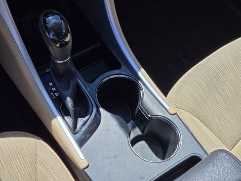 Used 2012 Hyundai Sonata GLS FWD image 24