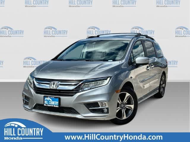 Used 2018 Honda Odyssey Touring image 1