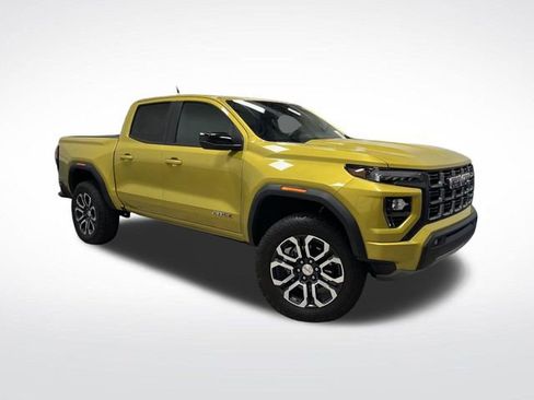 Used 2023 GMC Canyon AT4 image 41