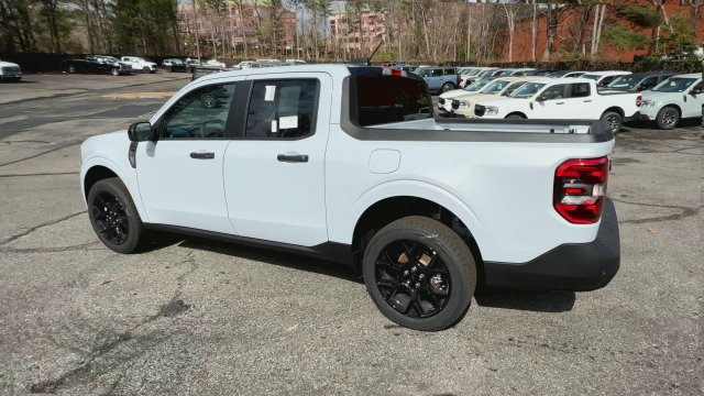 Used 2025 Ford Maverick XLT w/ XLT Luxury Package AWD/4WD image 9