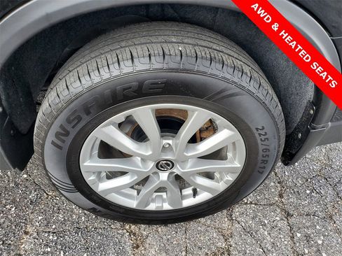 Used 2020 Nissan Rogue S image 28