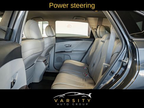 Used 2011 Toyota Venza AWD image 13