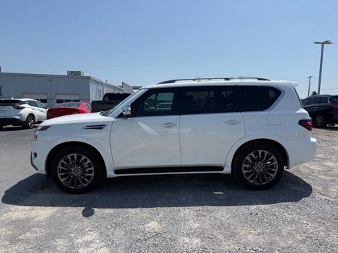 Used 2023 Nissan Armada Platinum w/ Captain's Chairs Package AWD/4WD image 44