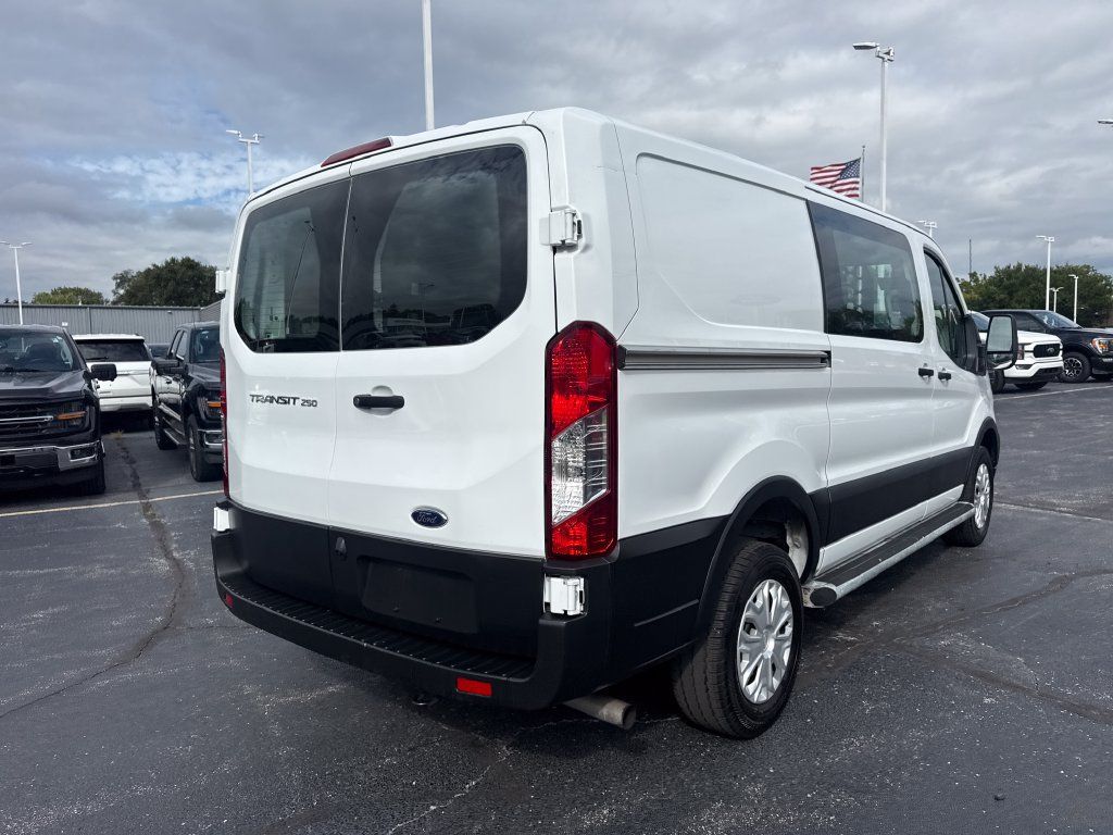 Used 2025 Ford Transit 250 Low Roof w/ Exterior Upgrade Package RWD image 7
