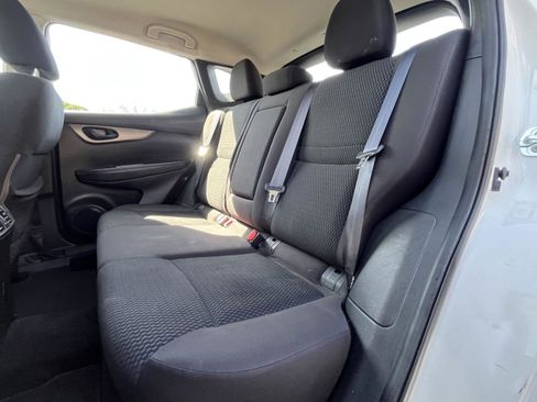 Used 2017 Nissan Rogue Sport S w/ S Appearance Package image 18