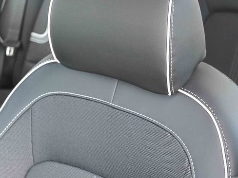 New 2026 Hyundai Venue SEL image 16