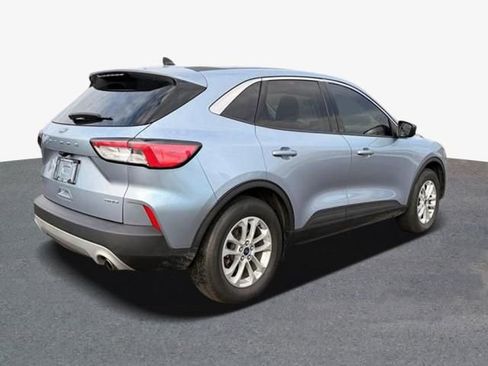 Used 2022 Ford Escape SE w/ Convenience Package AWD/4WD image 4