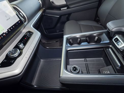 New 2026 Ford Expedition Max Active RWD image 18