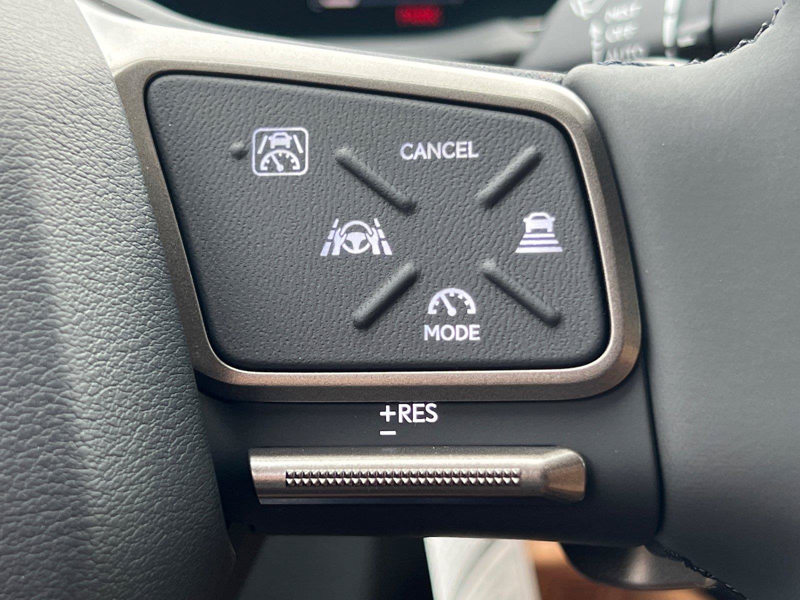 Certified 2026 Lexus ES 350h w/ Cold Area Package FWD image 19