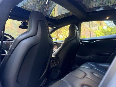 Used 2015 Tesla Model S 85D AWD/4WD image 31