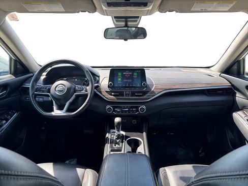 Used 2022 Nissan Altima 2.5 SL FWD image 13