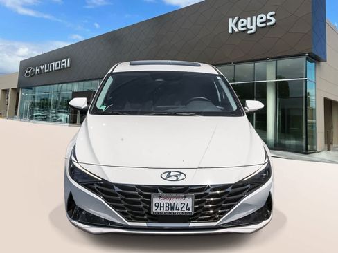 Certified 2023 Hyundai Elantra Limited FWD image 2