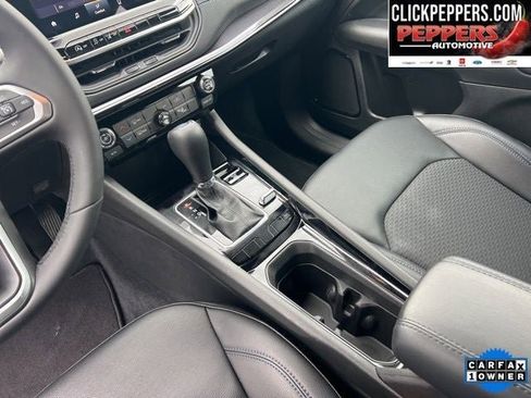 Used 2026 Jeep Compass Latitude AWD/4WD image 14