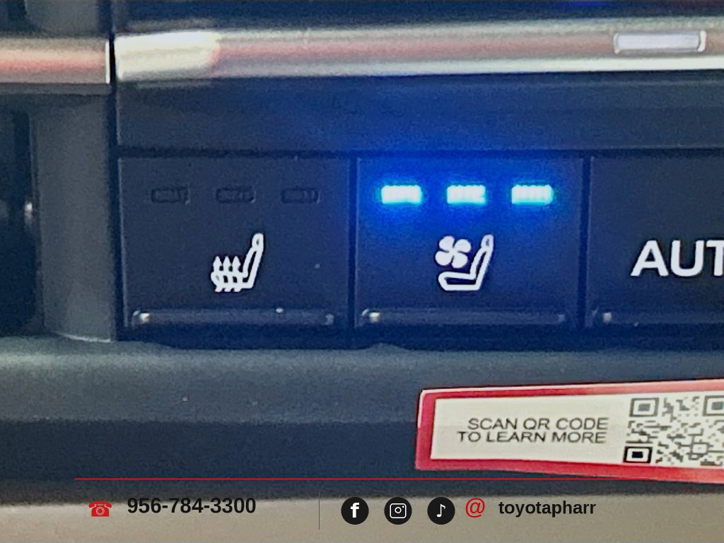 New 2026 Toyota Sienna Platinum AWD/4WD image 20
