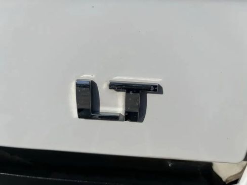 Used 2018 Chevrolet Silverado 1500 LT w/ All Star Edition image 12