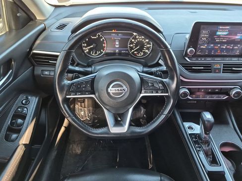 Used 2020 Nissan Altima 2.5 SR FWD image 19