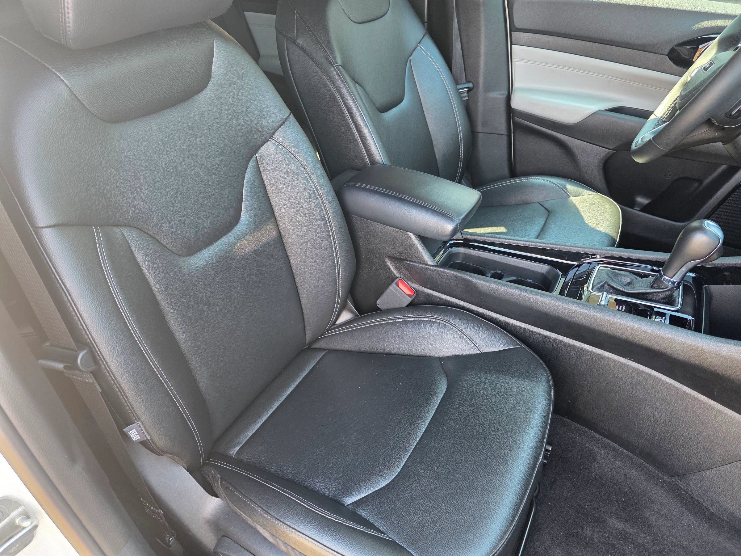 Used 2025 Jeep Compass Limited AWD/4WD image 7