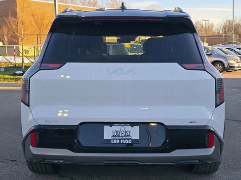 New 2026 Kia EV9 GT-Line image 17