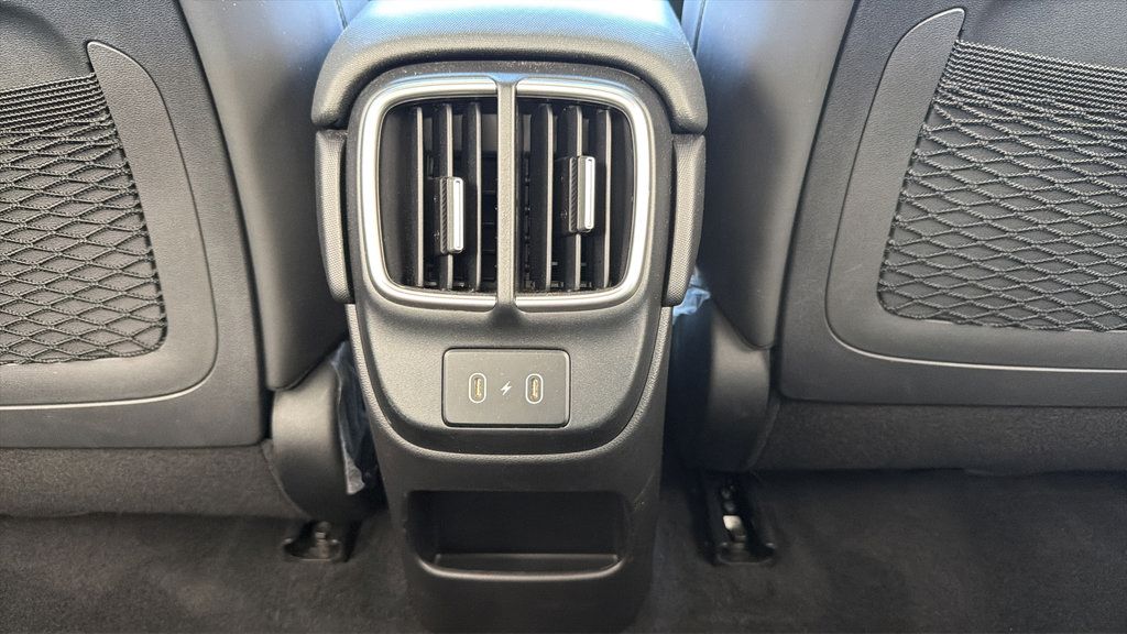 Used 2023 Hyundai Ioniq 6 Limited AWD/4WD image 23