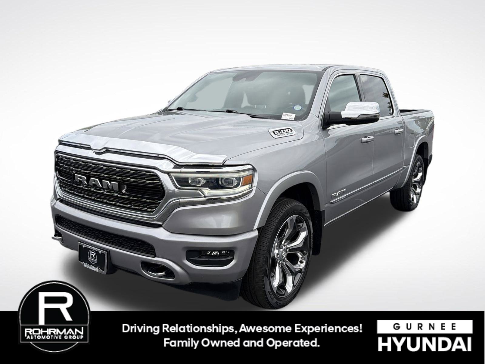 Used 2024 RAM 1500 Limited w/ Body Color Bumper Group AWD/4WD image 1