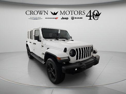 Used 2020 Jeep Wrangler Unlimited Sahara AWD/4WD image 1